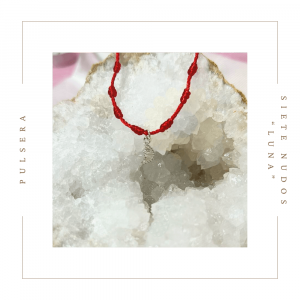 Pulsera de siete nudos roja con luna