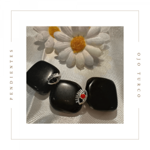 Pendientes de plata con el símbolo del ojo turco rojo y negro